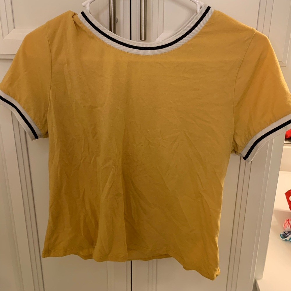 Tilly’s Yellow Short Sleeve